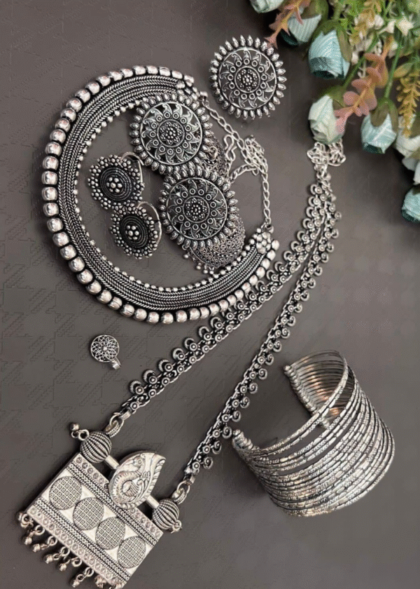 Silver Jewellery - Image 3