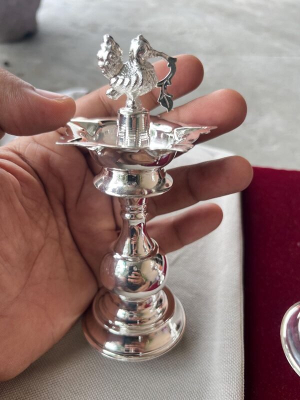Murti - Image 2
